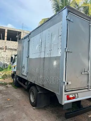 Tata Ultra Truck 2017