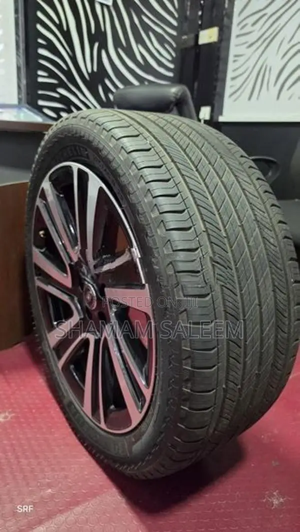 Range Rover SV 22inch Rims with tires
