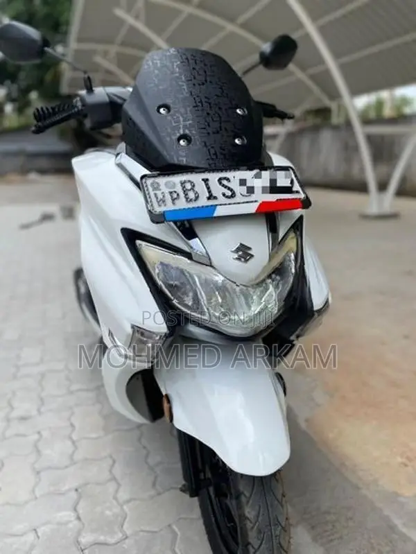 Suzuki Burgman 125 2020