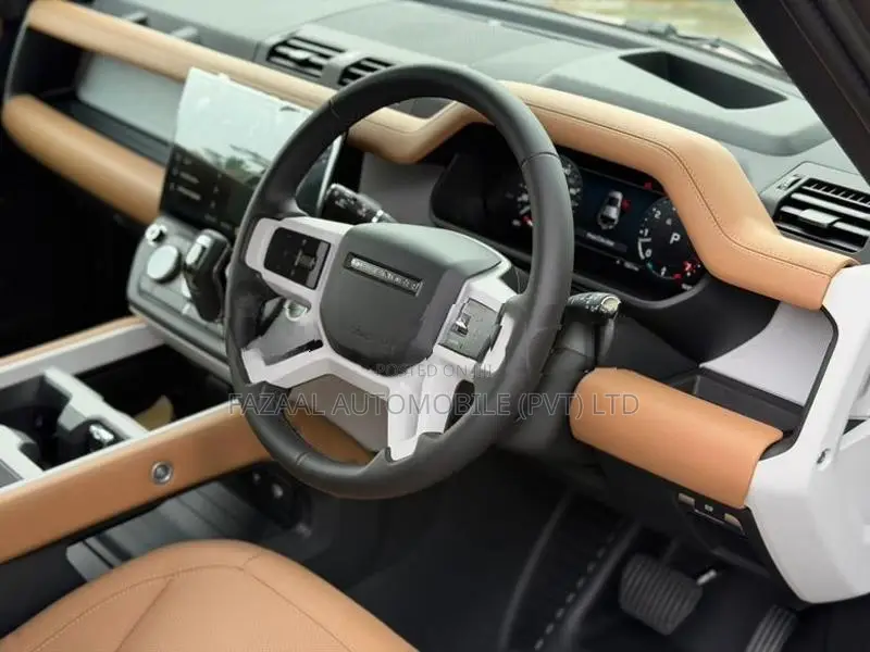 Land Rover Defender 110 X-Dynamic SE 2026