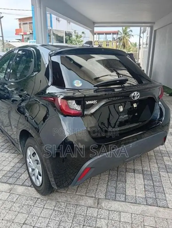 Toyota Yaris X Limited 2023