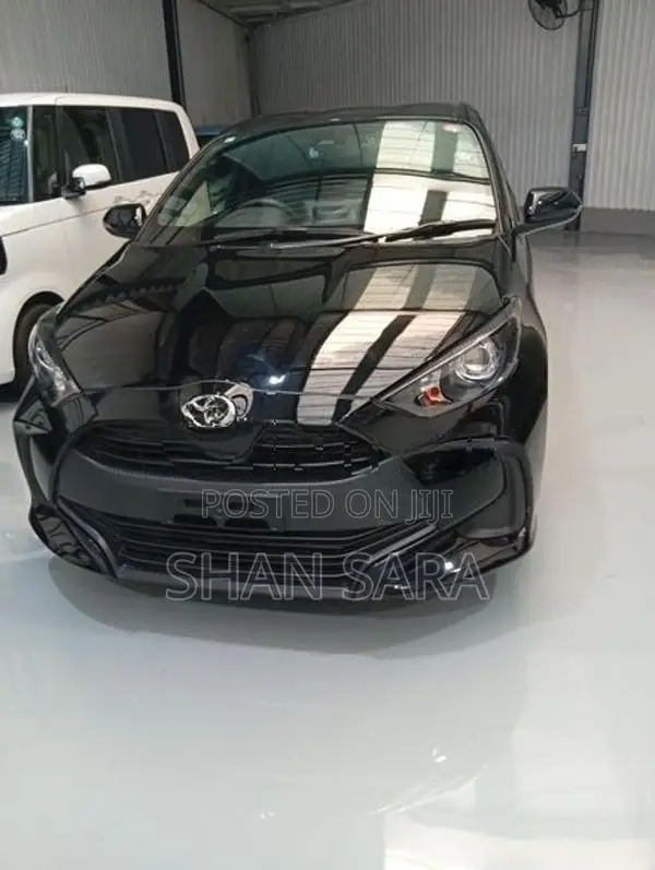 Toyota Yaris X Limited 2023
