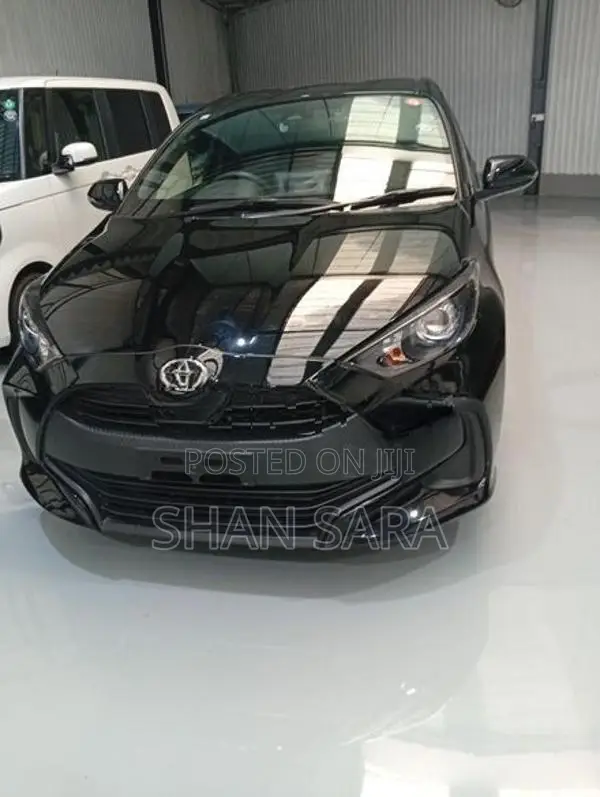 Toyota Yaris X Limited 2023