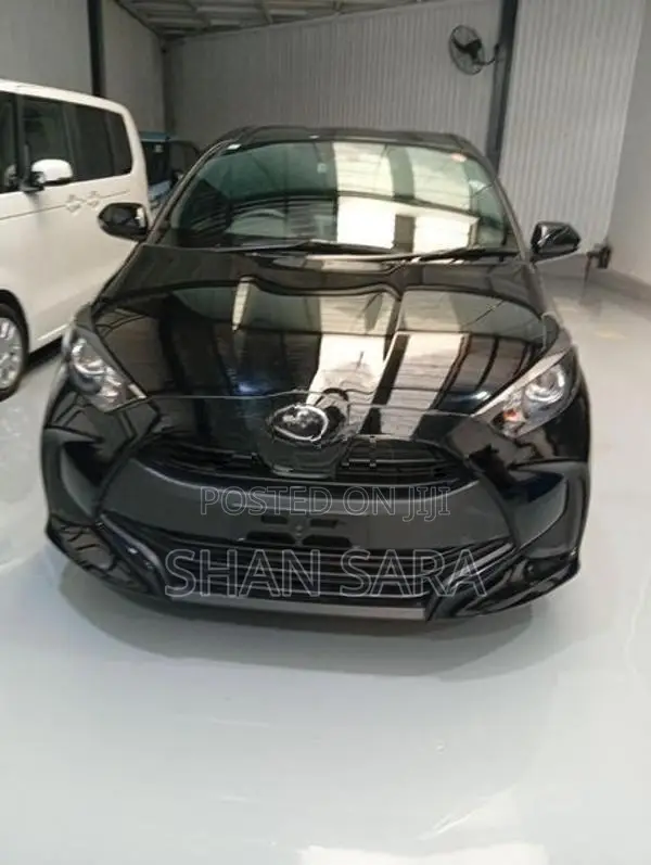 Toyota Yaris X Limited 2023