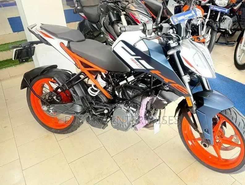 KTM Duke 160 2026