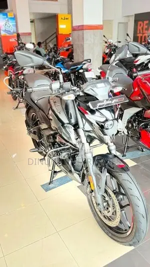 Bajaj Pulsar N160 Normal 2026