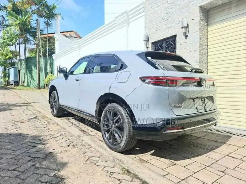Toyota Yaris X LTD 2025