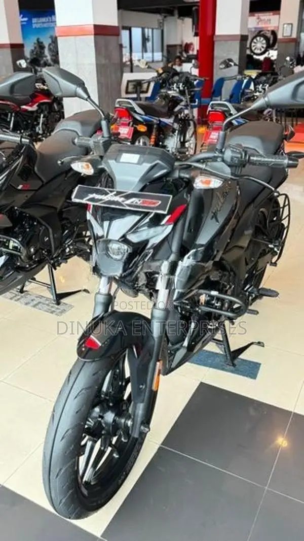 Bajaj Pulsar N160 Normal 2026