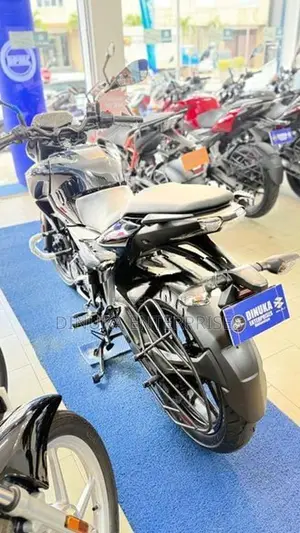 Bajaj Pulsar N160 Normal 2026