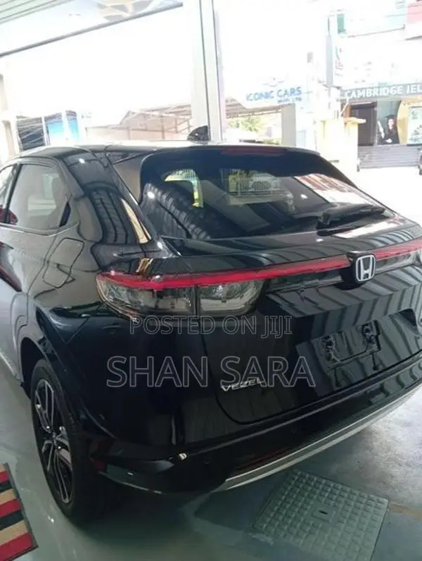 Honda Vezel Z 2024