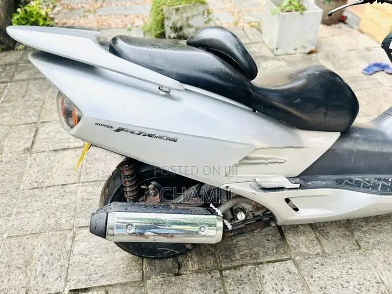 Honda Forza 2007