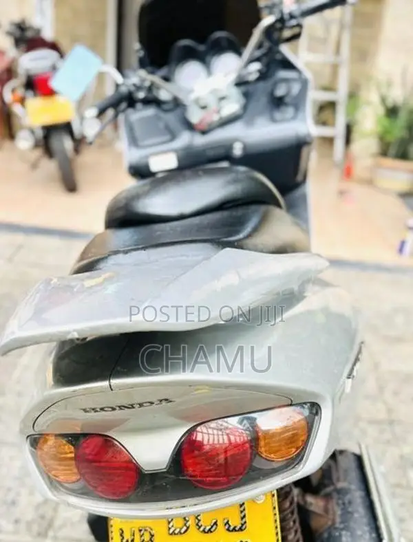 Honda Forza 2007