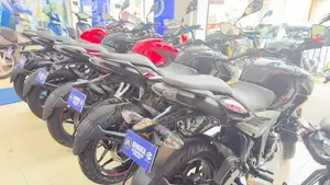 Bajaj Pulsar N160 PREMIUM 2026