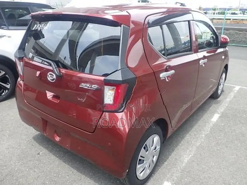 Daihatsu Mira ES L SA3 2025