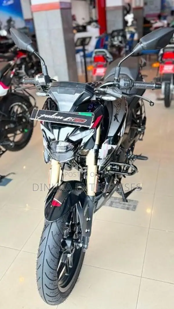 Bajaj Pulsar N160 Premium 2026