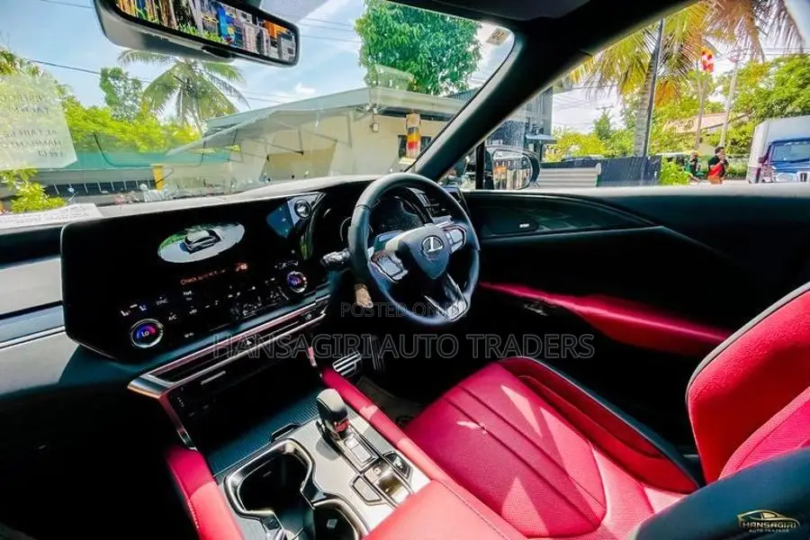 Lexus RX500h 2025