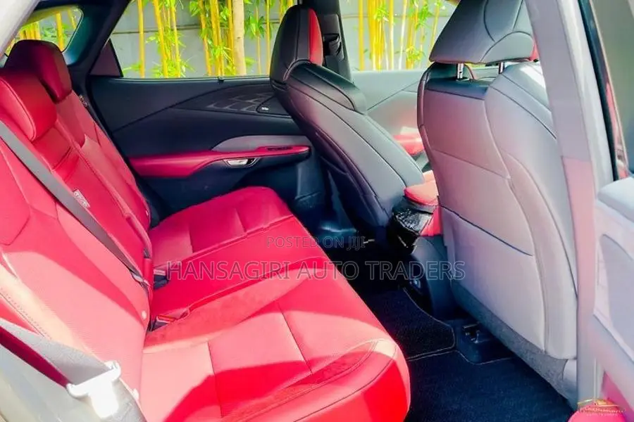 Lexus RX500h 2025