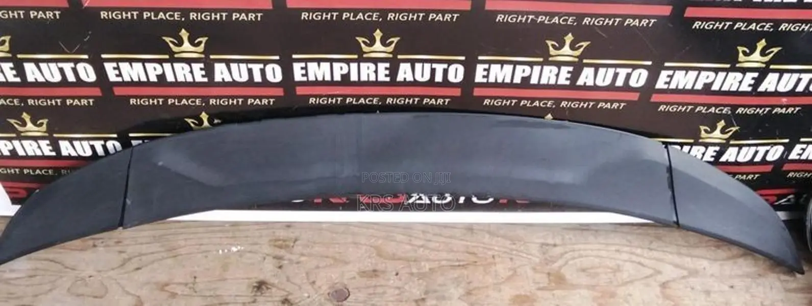 Honda Fit GP-5 Bonnet Garnish