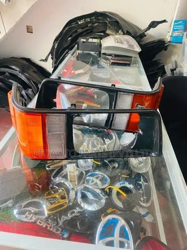 PO5 Head Lamp Frame