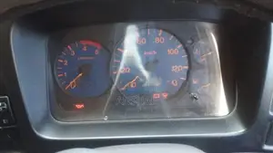 Mazda Titan 2000