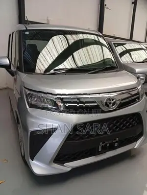 Toyota Roomy X 2023