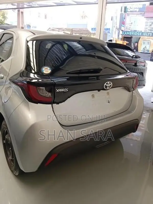 Toyota Yaris X Limited 2023