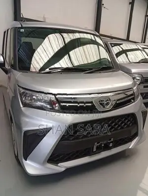 Toyota Roomy X 2023