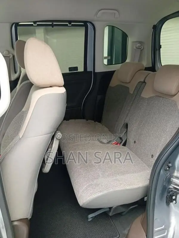 Honda N-Box G 2023