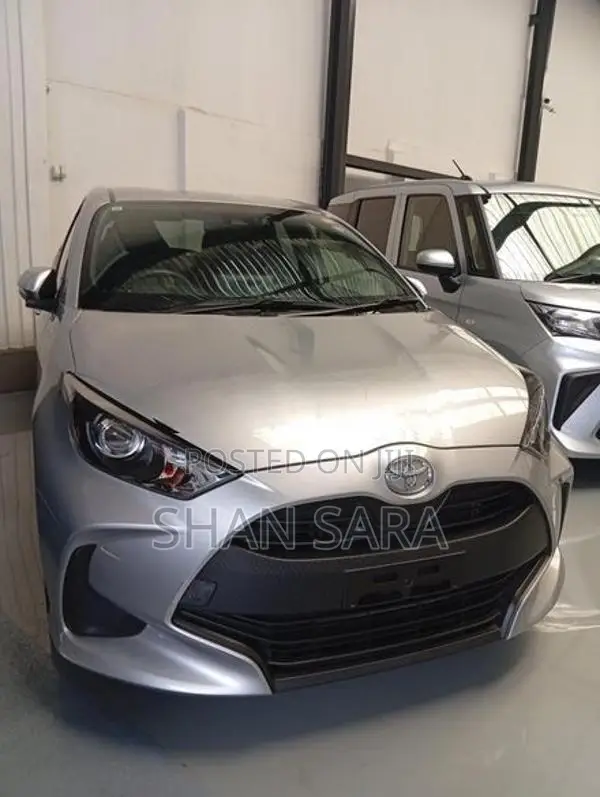 Toyota Yaris X Limited 2023