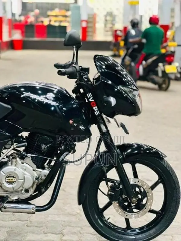 Bajaj Pulsar 150 2013