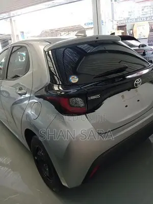 Toyota Yaris x limited 2023