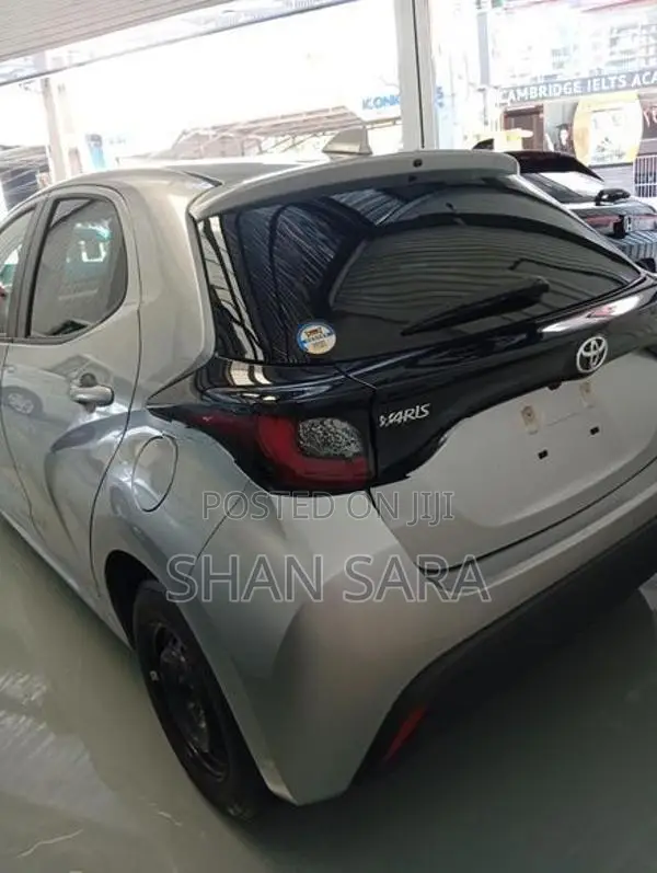 Toyota Yaris x limited 2023
