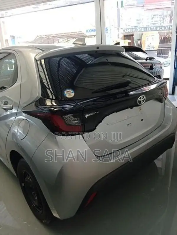 Toyota Yaris x limited 2023