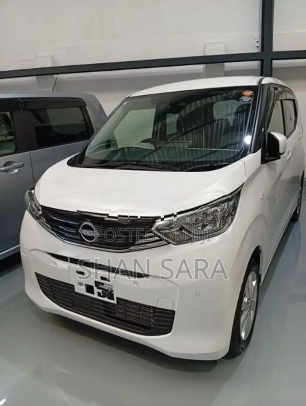 Nissan Dayz x 2024