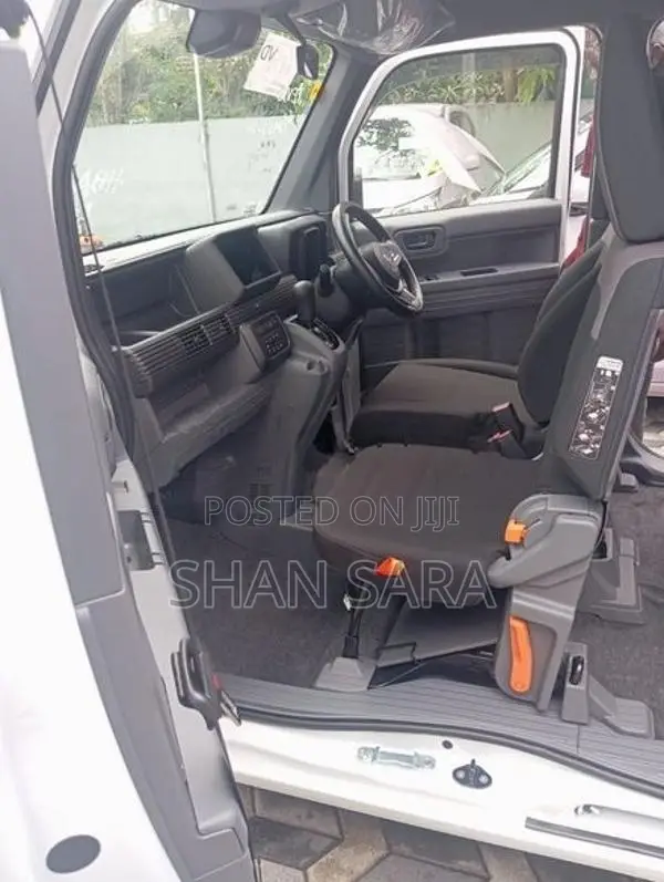 Honda N-Van 2024