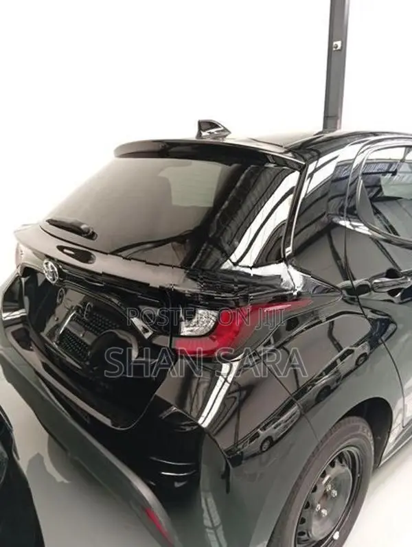 Toyota Yaris X Limited 2023
