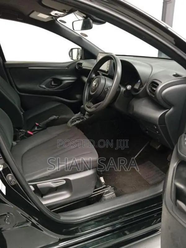 Toyota Yaris X Limited 2023