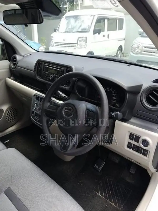 Toyota Passo X 2023
