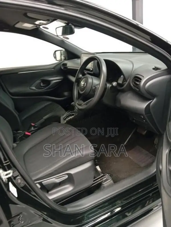 Toyota Yaris X Limited 2023