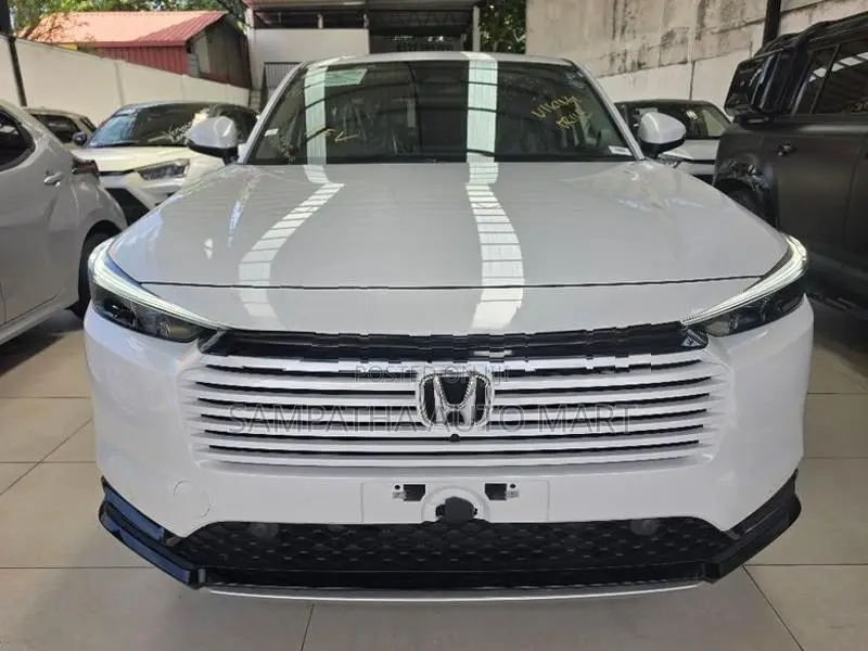 Honda Vezel Z PREMIUM 10 SPEAKER 2026