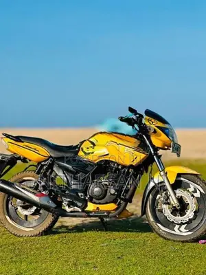 TVS Apache 2011
