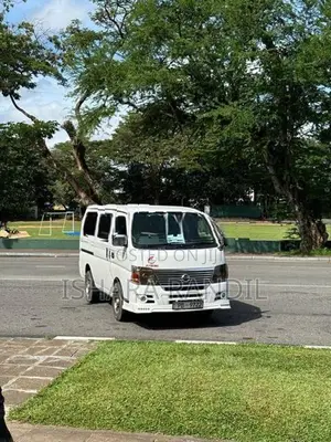 Nissan Caravan 2006