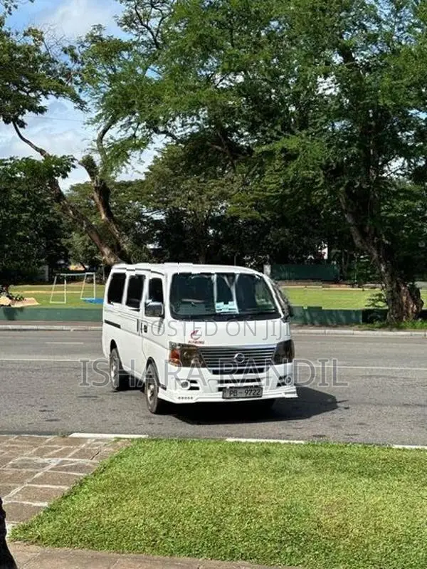 Nissan Caravan 2006