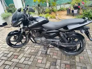 Bajaj Pulsar 150 2017