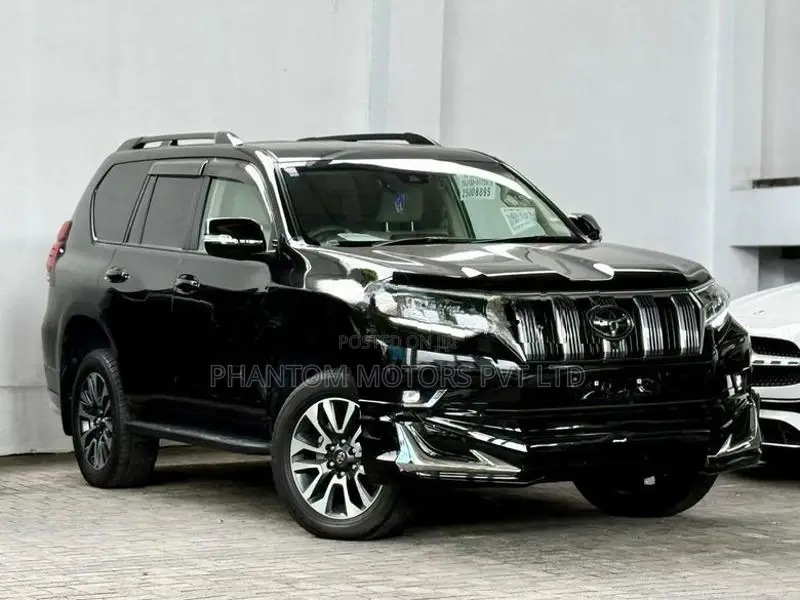 Toyota Land Cruiser Prado 150 Tx 2023