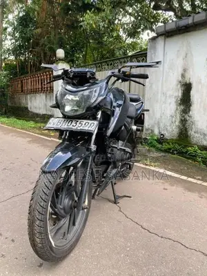 TVS Apache RTR 200 2017
