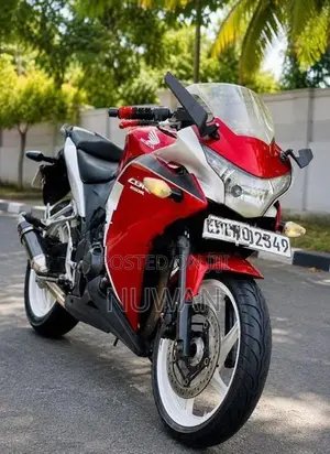 Honda CBR 250RR (Exchange ok) 2014