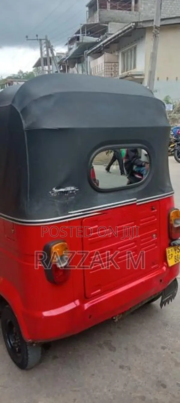 TVS King Petrol 2011