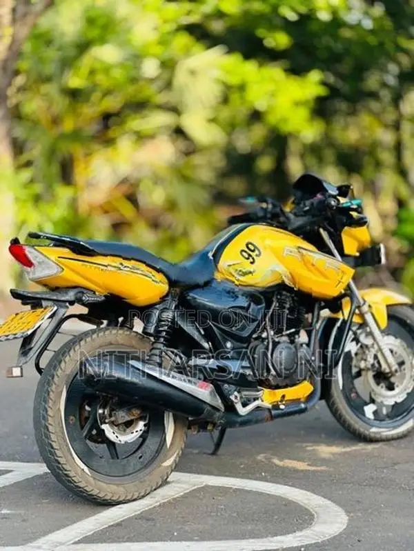 TVS Apache 2011