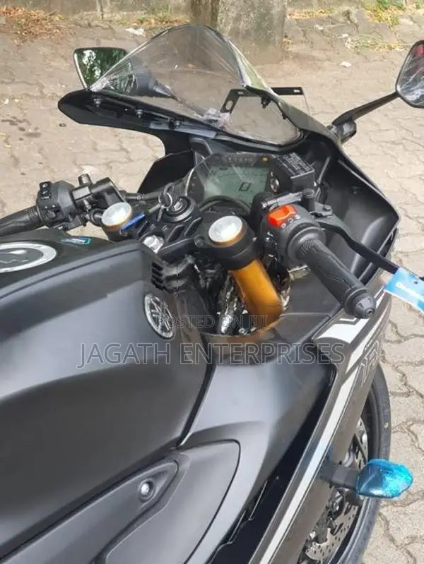 Yamaha R15 V4 2026